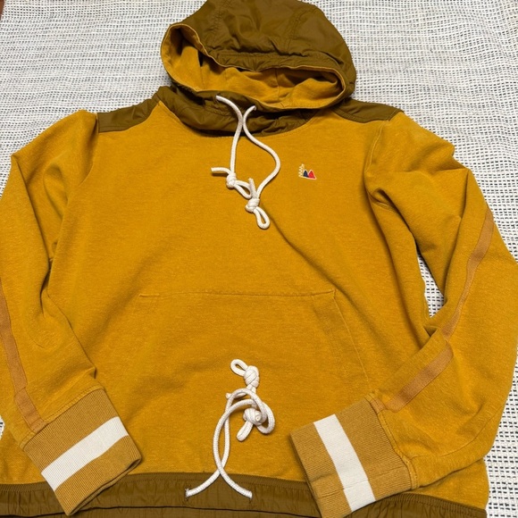 REI Tops - REI Cooperative Woman’s Medium Pullover Hoodie Hemp Organic Cotton Blend